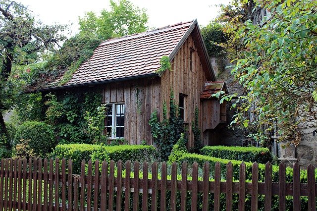 dlm ze dřeva